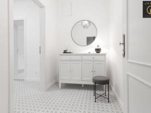 Prodej bytu 4+1, Karlovy Vary, Vřídelní, 127 m2
