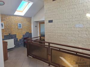 Prodej výrobních prostor, Radslavice, 3300 m2