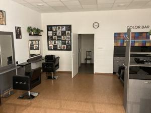 Pronájem obchodního prostoru, Teplice, náměstí Svobody, 70 m2