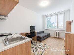 Pronájem bytu 1+kk, Praha - Stodůlky, Amforová, 22 m2