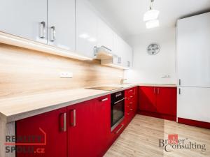 Prodej bytu 2+kk, Rosice, Mrštíkova, 51 m2