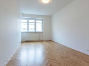 Pronájem bytu 3+kk, Praha - Strašnice, Saratovská, 90 m2