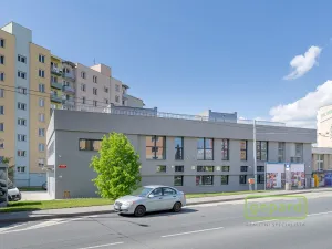 Prodej obchodního prostoru, České Budějovice, Dr. Bureše, 1032 m2