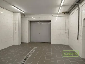 Prodej obchodního prostoru, České Budějovice, Dr. Bureše, 1032 m2