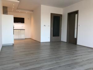 Pronájem bytu 2+kk, Pardubice - Zelené Předměstí, Pod Vinicí, 57 m2
