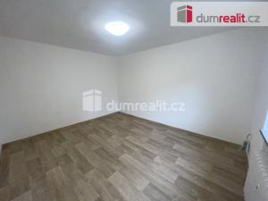 Pronájem bytu 1+1, Uherský Brod, Na Dlouhých, 31 m2