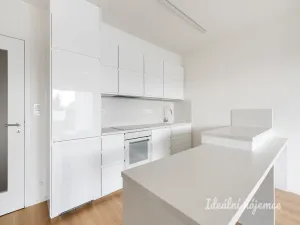 Pronájem bytu 2+kk, Praha - Štěrboholy, K učilišti, 62 m2