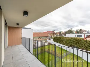 Pronájem bytu 2+kk, Praha - Štěrboholy, K učilišti, 62 m2