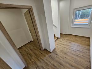 Prodej atypického bytu, Doksy, Pod Borným, 73 m2