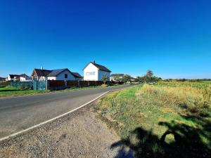 Prodej zemědělské půdy, Mnichovo Hradiště - Sychrov, 140145 m2