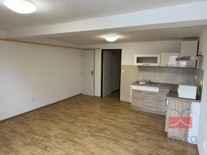 Pronájem bytu 1+kk, Humpolec, Jana Zábrany, 31 m2