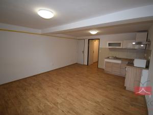 Pronájem bytu 1+kk, Humpolec, Jana Zábrany, 31 m2