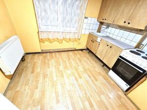 Prodej bytu 3+1, Bruntál, Krnovská, 65 m2