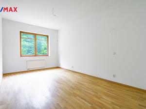 Prodej bytu 3+1, Karlovy Vary, U Imperiálu, 156 m2