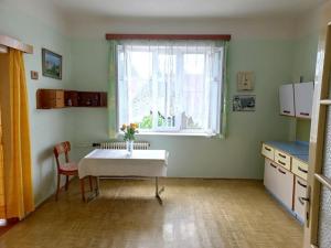 Prodej vícegeneračního domu, Planá, Máchova, 370 m2