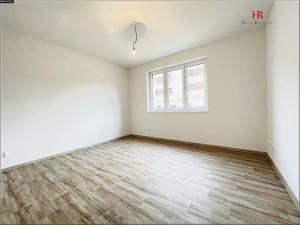 Prodej bytu 3+1, Benešov, Pod Karlovem, 85 m2