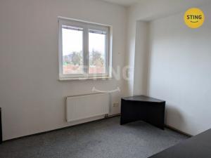 Pronájem kanceláře, Šenov u Nového Jičína, Suvorovova, 316 m2