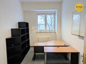 Pronájem kanceláře, Šenov u Nového Jičína, Suvorovova, 316 m2