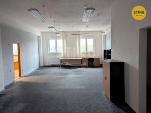Pronájem kanceláře, Šenov u Nového Jičína, Suvorovova, 316 m2