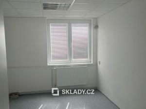 Pronájem skladu, Pelhřimov, 3600 m2