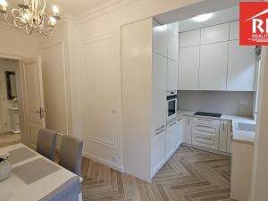 Prodej bytu 2+1, Mariánské Lázně, Anglická, 80 m2