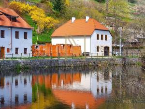 Prodej rodinného domu, Rožmberk nad Vltavou, 165 m2