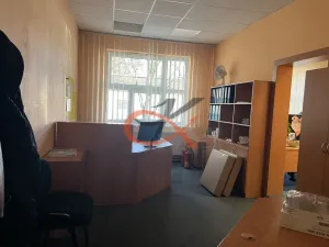 Pronájem komerční nemovitosti, Rožnov pod Radhoštěm, Tvarůžkova, 486 m2