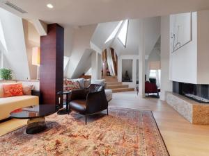 Pronájem bytu 5+1, Praha - Josefov, Pařížská, 252 m2