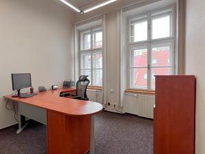 Pronájem kanceláře, Teplice, Krupská, 71 m2