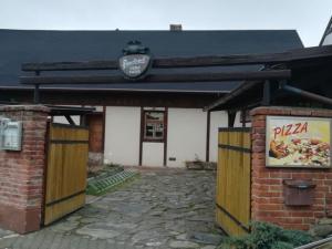 Prodej restaurace, Luka nad Jihlavou, Hřbitovní, 860 m2