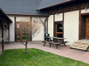 Prodej restaurace, Luka nad Jihlavou, Hřbitovní, 688 m2