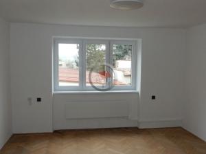Prodej bytu 2+1, Náměšť nad Oslavou, Družstevní, 55 m2