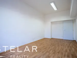 Pronájem kanceláře, Krnov - Pod Bezručovým vrchem, Revoluční, 328 m2