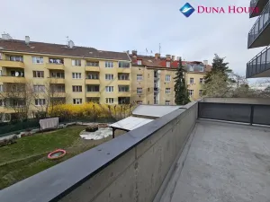 Prodej bytu 2+kk, Praha - Vysočany, Spojovací, 54 m2