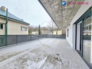 Prodej bytu 2+kk, Praha - Vysočany, Spojovací, 49 m2