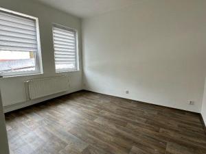 Pronájem bytu 1+1, Karlovy Vary - Doubí, Studentská, 48 m2