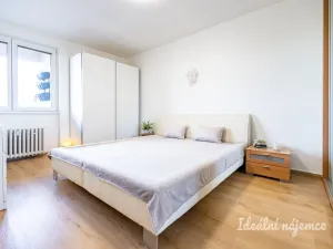 Pronájem bytu 2+1, Praha - Michle, Batelovská, 49 m2