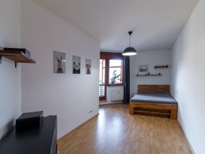 Pronájem bytu 2+kk, Praha - Břevnov, Patočkova, 60 m2