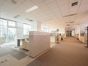 Pronájem kanceláře, Brno, Olomoucká, 1540 m2