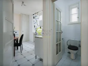 Pronájem bytu 2+1, Praha - Nové Město, Ve Smečkách, 52 m2