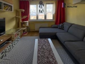 Prodej bytu 3+1, Karlovy Vary - Stará Role, Hlávkova, 84 m2
