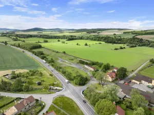 Prodej komerčního pozemku, Krnov, 15670 m2