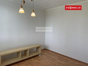 Pronájem bytu 1+1, Otrokovice - Kvítkovice, SNP, 38 m2