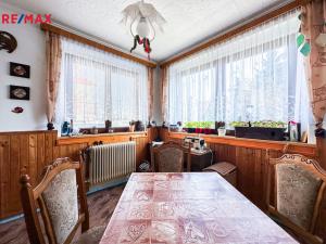 Prodej rodinného domu, Komárov, Sokolská, 316 m2