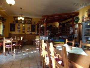 Prodej restaurace, Týnec nad Sázavou - Pecerady, 876 m2
