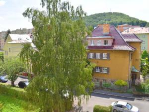 Pronájem bytu 2+kk, Karlovy Vary, Vrchlického, 51 m2