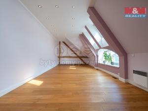 Prodej bytu 3+kk, Znojmo, Alšova, 120 m2