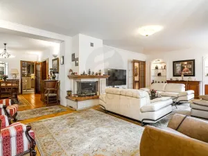 Prodej činžovního domu, Praha - Kunratice, Kálmánova, 715 m2