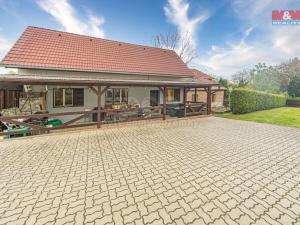 Prodej rodinného domu, Hraběšín, 193 m2