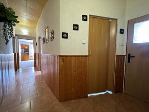 Prodej vícegeneračního domu, Lom, Karla Čapka, 288 m2